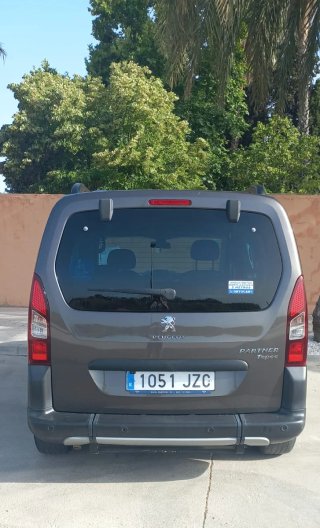 Peugeot Partner Tepee Peugeot parnet tapee 2017