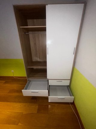 Armario ropero madera y blanco.  200x120x60