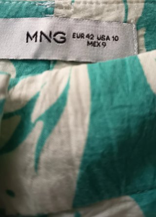 Pantalón Mango estampado tropical verde