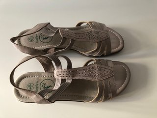 Sandalias Esmara FootFlexx Piel Beige T40 Nuevas