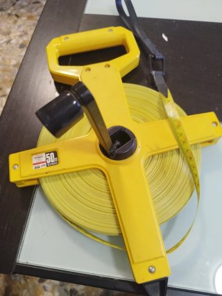 Cinta métrica amarilla 50m