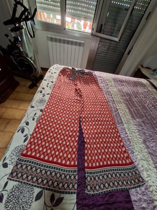 Pantalon ancho estampado