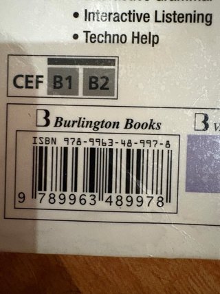 Living English 2 Bachillerato. Student's book