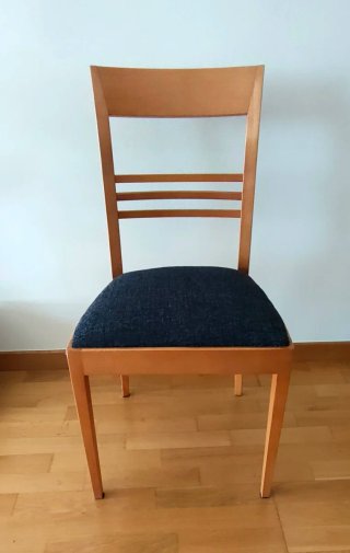 Mesa de comedor y 4 sillas madera