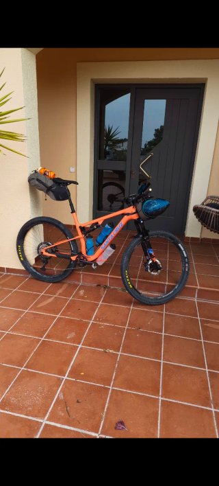 Santa Cruz Blur 2026 Carbono