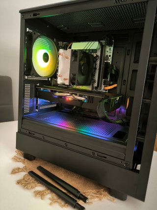PC GAMING INTEL – 16GB DDR4 + RX 580 8GB RGB
