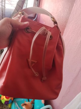 Bolso Guess Rosa