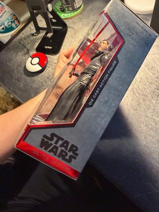 Figura Kylo Ren - Elite Series Disney Store