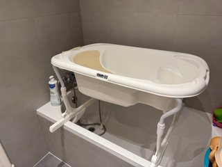 Bañera para bebé CAM con soporte