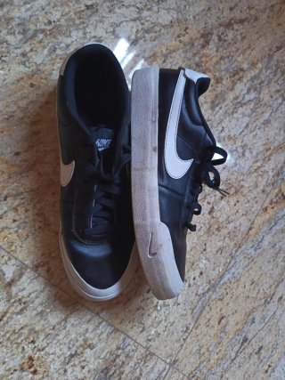 Nike Court Vision Low Next Nature Negro/Blanco