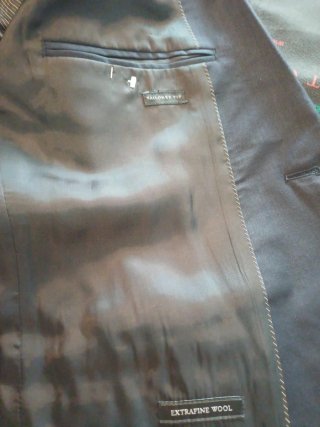 Traje Zara Negro.