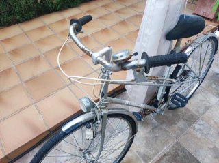 Bicicleta Gacela BH plateada