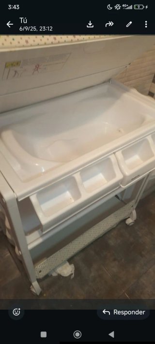 Bañera y cambiador para bebé