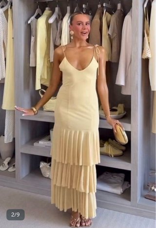 Vestido volantes Zara