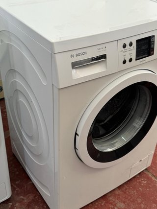 LAVADORA BOSCH SERIE 6 DE 8 KILOS
