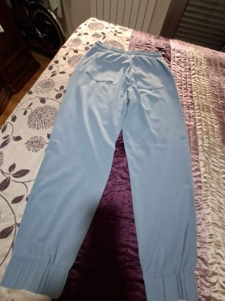 Pantalón azul claro