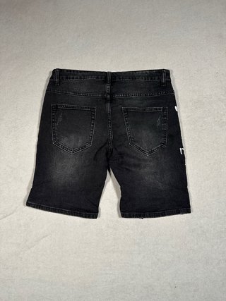 Pantalón corto vaquero negro graffiti Talla L