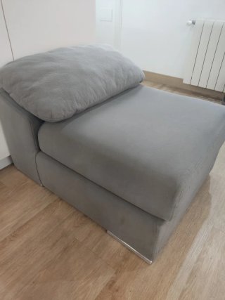 Puf gris de tela