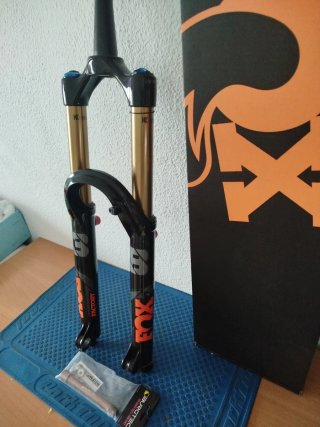 Fox 38 Factory 27.5 Horquilla