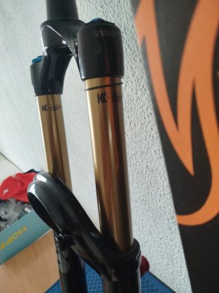Fox 38 Factory 27.5 Horquilla
