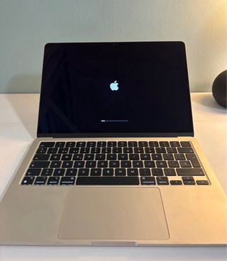 MacBook Air A2681 EMC4074