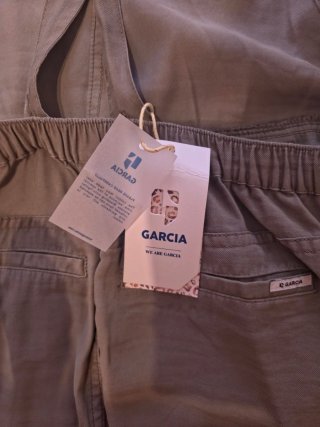Peto caqui con nudos en tirantes