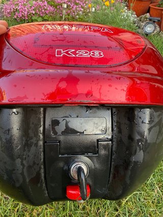 Baúl Moto Kappa K28 Rojo