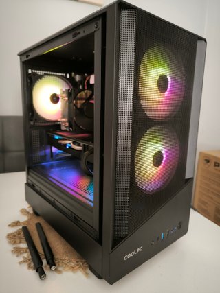 PC GAMING 12 NCLS + 24 HILOS + AMD RX 8GB RGB