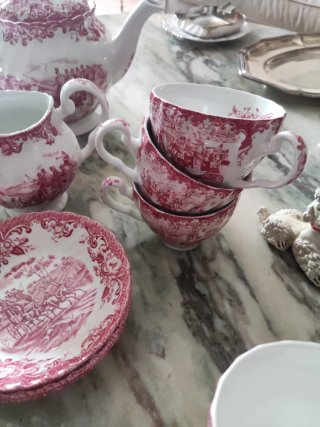 Juego de té Johnson Bros porcelana