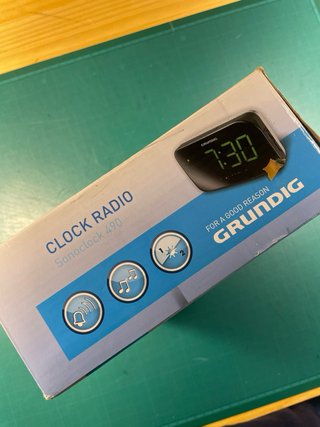 Radio Despertador Grundig Sonoclock 490
