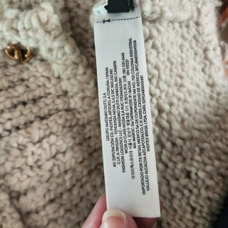chaqueta cárdigan de punto grueso de Massimo Dutti