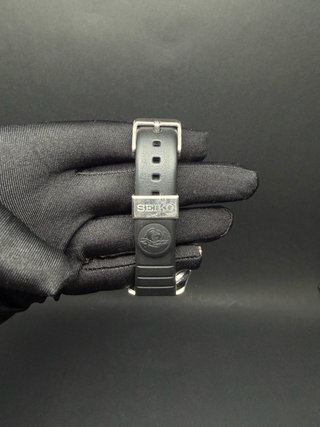 Reloj Seiko Solar Azul y Plateado