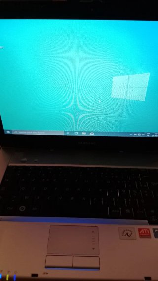 Portátil Samsung/Intel Pentium Dual Core/2Gb/250Gb