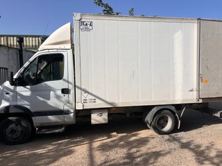 Camión 3500kg Renault Master 2003