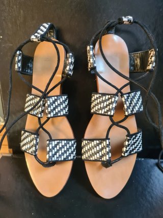 Sandalias romanas/ gladiadora planas Zara T 38