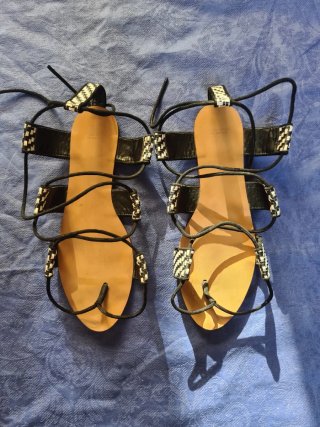 Sandalias romanas/ gladiadora planas Zara T 38