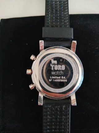 Reloj Analógico Edición Limitada