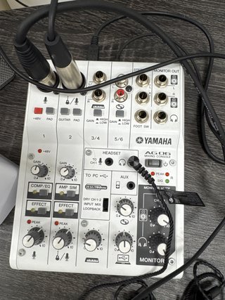 Mesa de mezclas Yamaha AG06