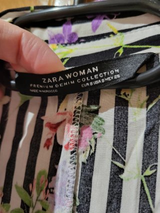 Vestido largo estampado floral Zara