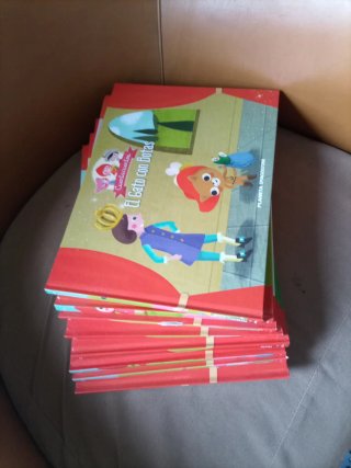 8 CUENTOS INFANTILES: CUENTACUENTOS