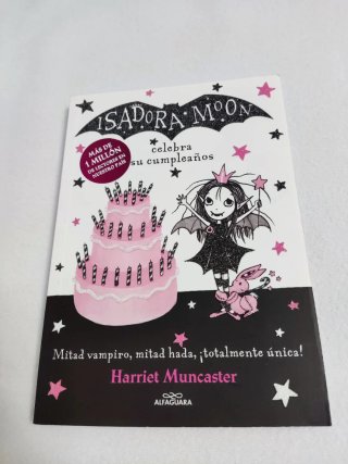 Isadora Moon y el hechizo mágico / Isadora Moon...