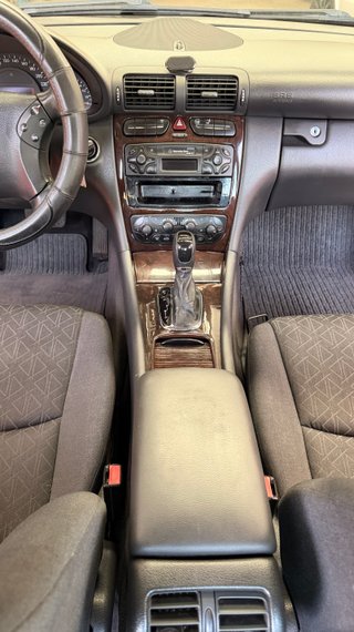 Mercedes-Benz Clase C 2003