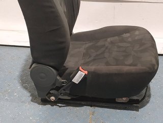 ASIENTO DELANTERO IZQUIERDO SUZUKI ALTO (AMF310)