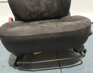 ASIENTO DELANTERO IZQUIERDO SUZUKI ALTO (AMF310)