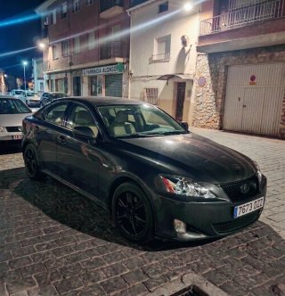 Lexus IS 2007