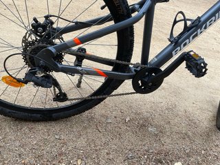 Bicicleta Rockrider MTB Gris