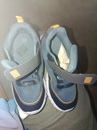 Zapatillas niño talla 31