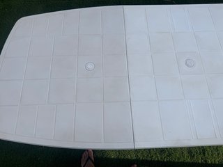 Mesa y 4 Sillas de Jardín Steiner Blancas