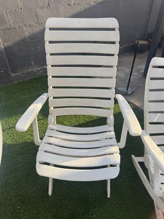 Mesa y 4 Sillas de Jardín Steiner Blancas