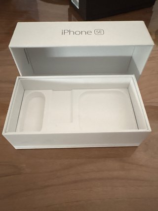 Caja iPhone SE